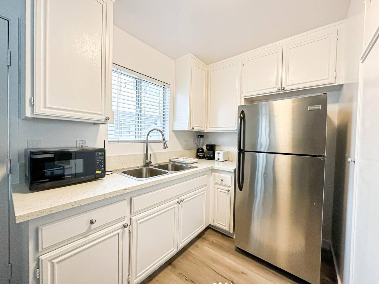 Charming 2-br, 2-story In Heart Of La - Br4 Casa vacanze *